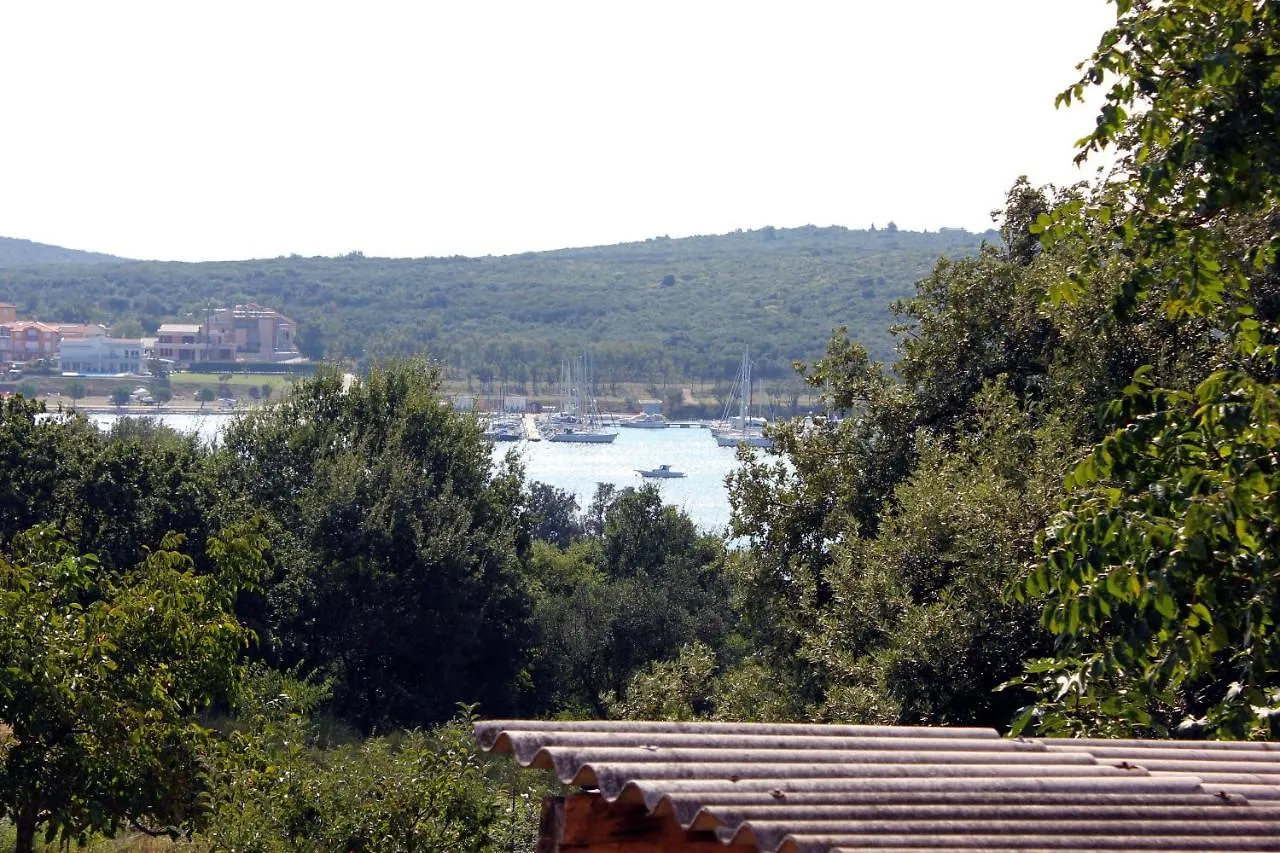 Apartments With A Parking Space Banjole, Pula - 2213 Croatia